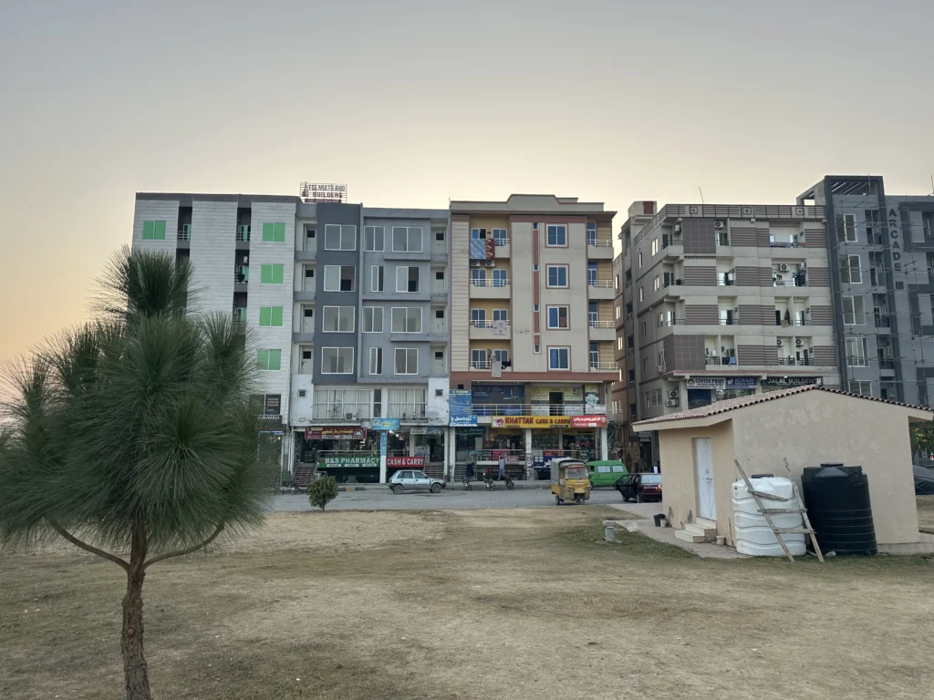 e block of multi garden b 17