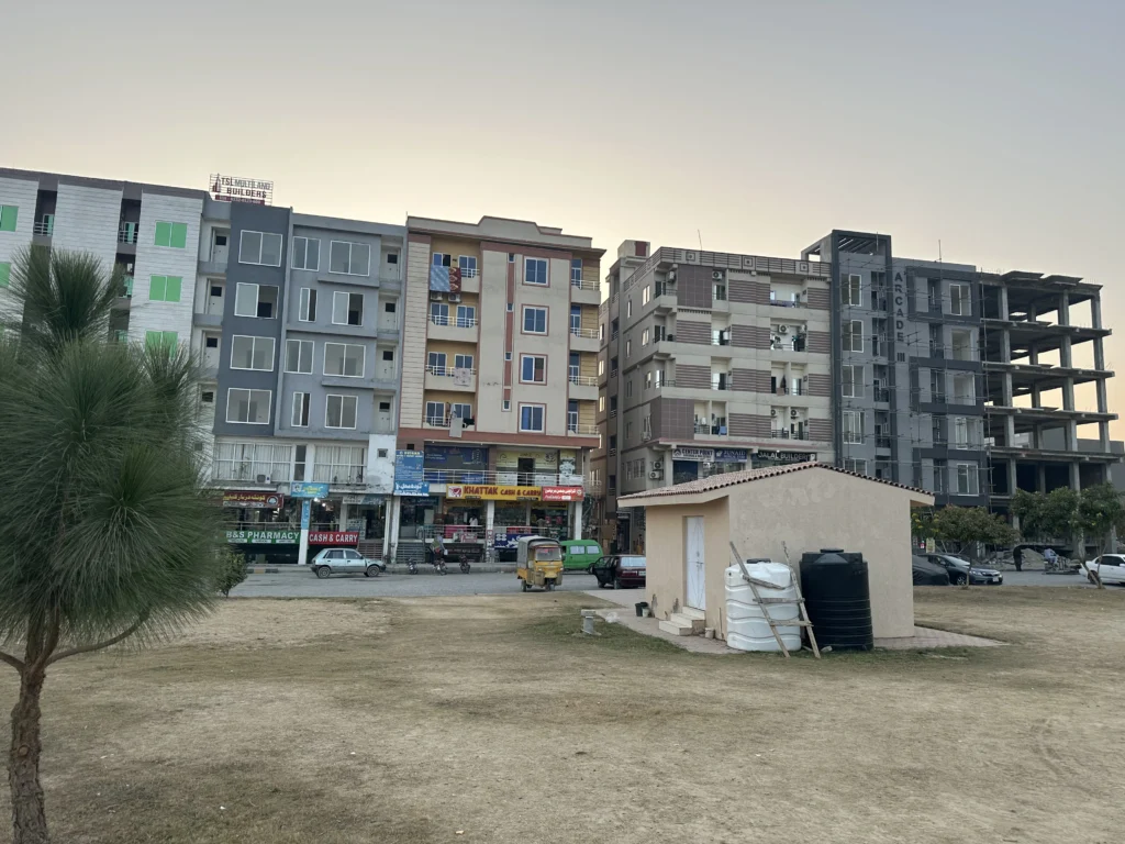 e block of multi garden b 17