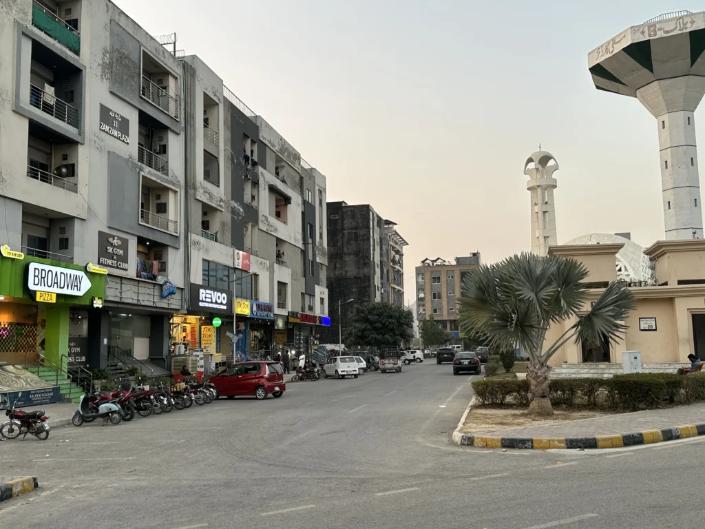 b block of multi garden b-17