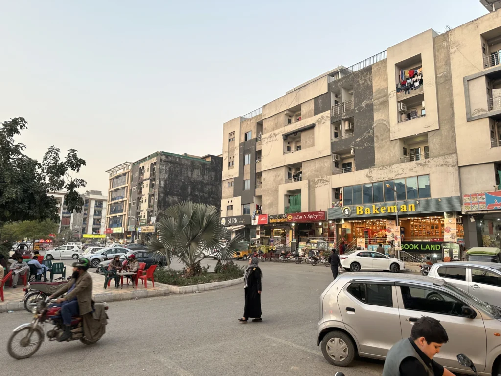 b block of multi garden b-17